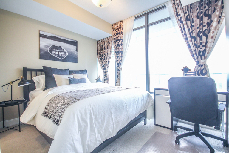 Bedroom 3, Sarkar Suites - YorkVille, Toronto