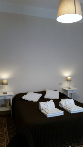 Bedroom 3, Villa Armonia, Lucca