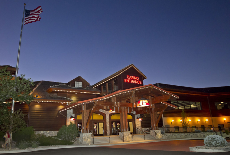 Carson Valley Inn, Douglas