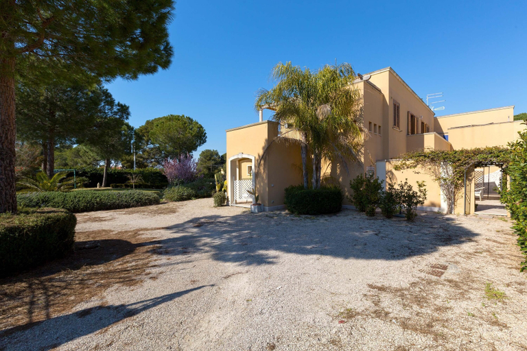 Exterior 5, 2819 Le Cenate - Shell Apartment by Barbarhouse, Lecce