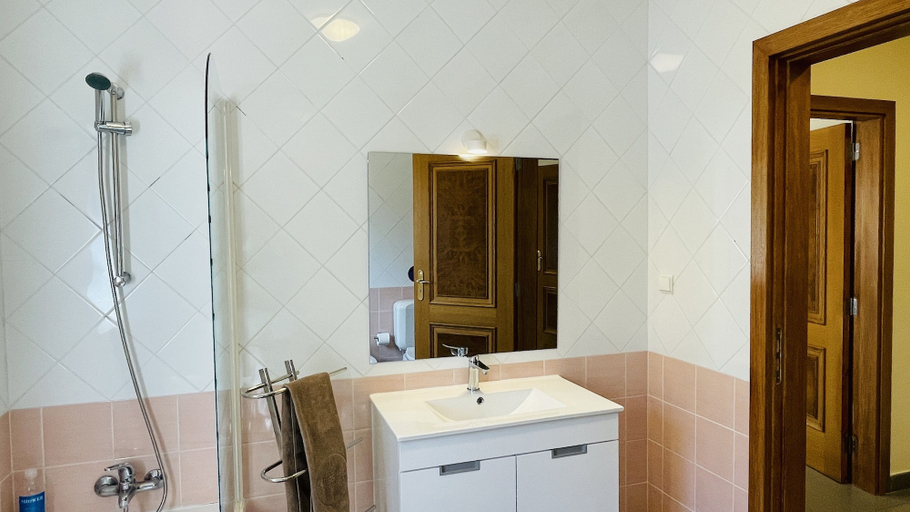 Bathroom 3, Bicos 303 CIP, Albufeira