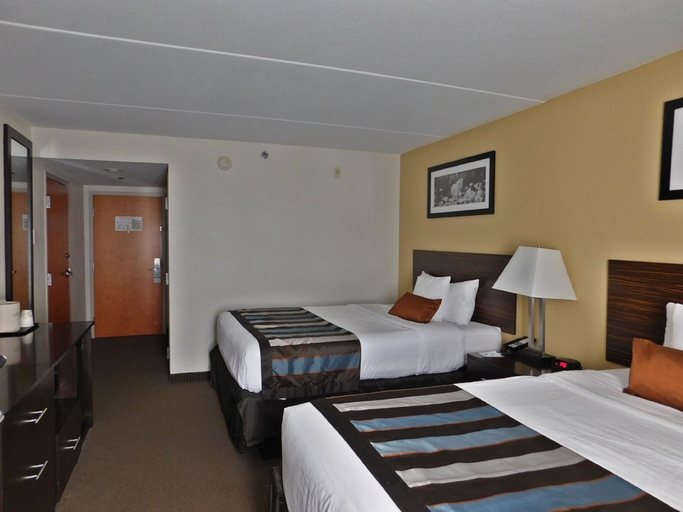 Bedroom 3, Wingate by Wyndham Bowling Green, Warren