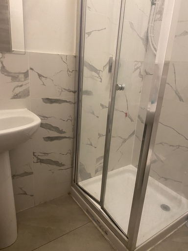 Bathroom 5, MR Hostel, Milano