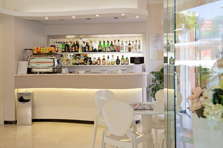 Food & Drinks 5, Hotel Radar, Rimini