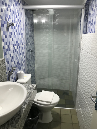 Bathroom 3, Hotel Velho Monge, Teresina