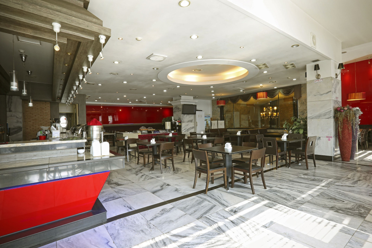 Food & Drinks 5, Metro Tourist Hotel, Cheonan