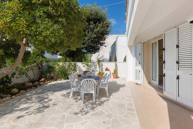 Others 4, Villa Michelle, Lecce