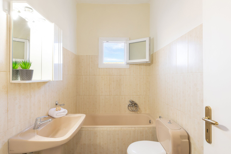 Bathroom 4, Aloe Apartments with private Spa Tub by Konnect, Ionian Islands