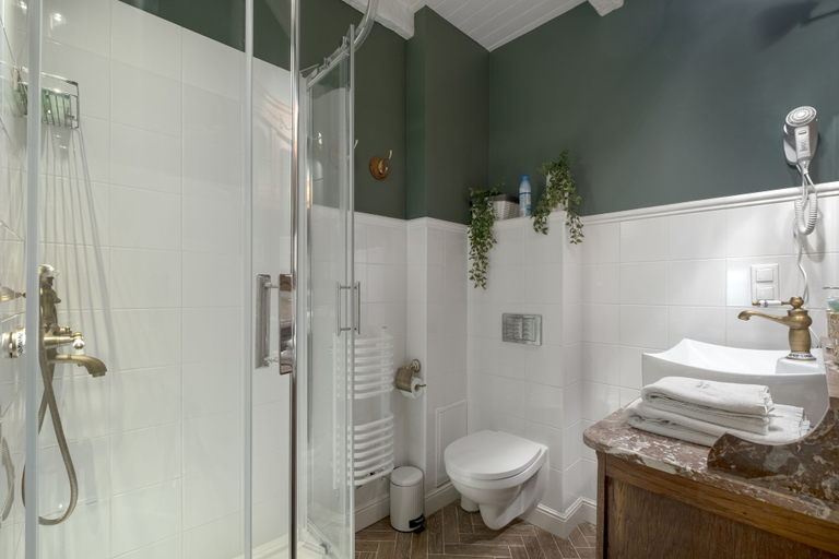 Bathroom 4, Old House Apartments Poznań, Poznań City