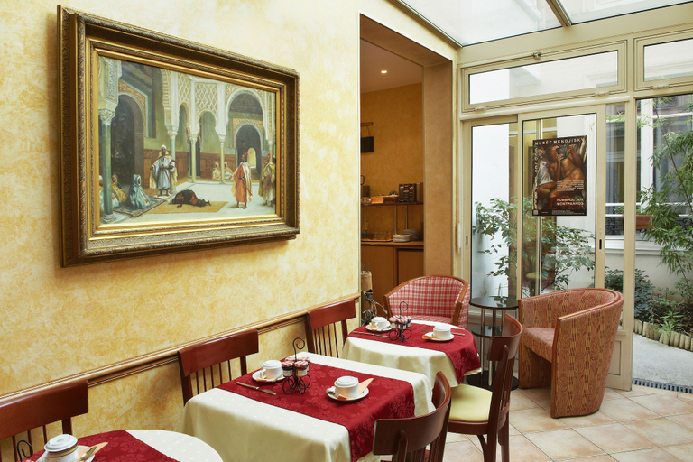 Food & Drinks 5, Hôtel Poussin, Paris