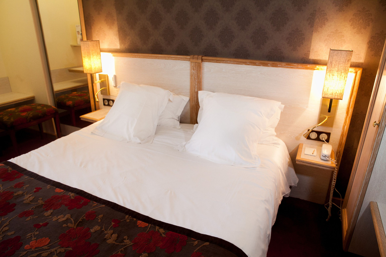 Bedroom 3, Le Relais Du Roy, Manche