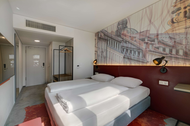 Bedroom 4, Campanile Muenchen Sendling, München