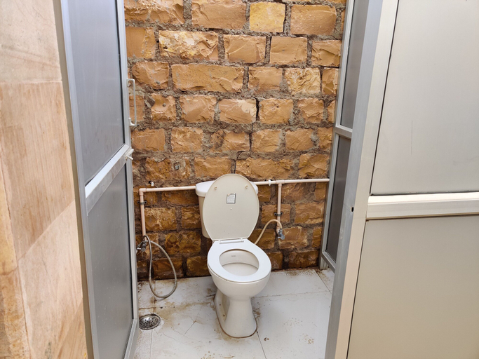 Bathroom 3, Savi Camps, Jaisalmer