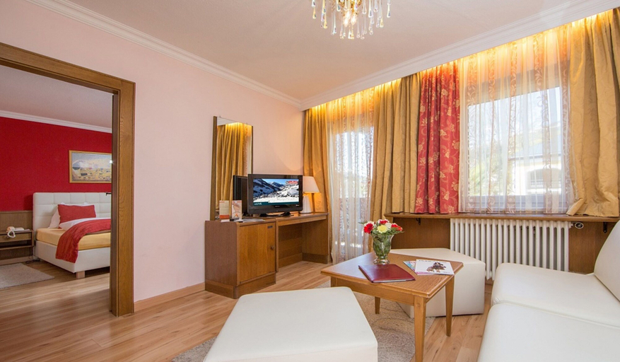 Bedroom 3, Bergers Sporthotel, Zell am See