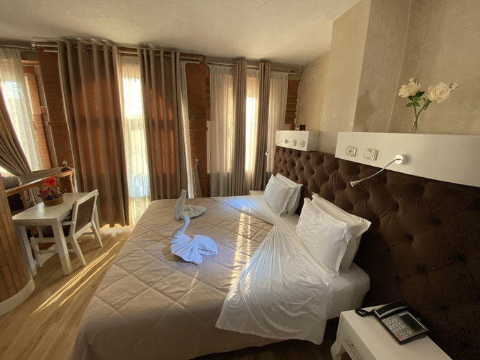 Bedroom 2, The Red Bricks Hotel, Shkodrës