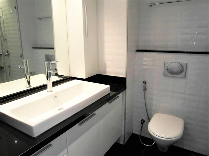 Bathroom, Fantastic Sea View Beach Condo - Sleeps 2, Pattaya