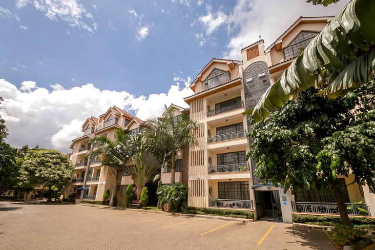 Exterior & Views 2, Meltonia Luxury Suites, Kibra