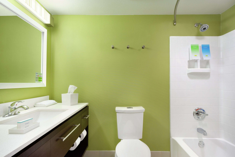 Bathroom 4, Home2 Suites by Hilton Leavenworth Downtown, Leavenworth