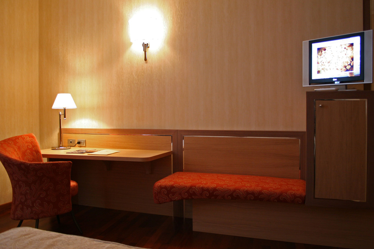 Bedroom 2, Poli Hotel, Milano