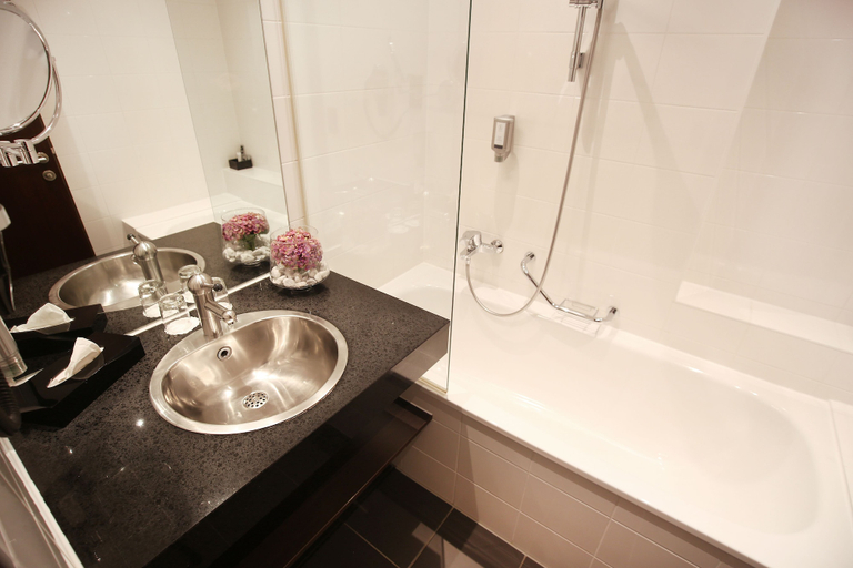 Bathroom 5, Schiller5 Hotel, München