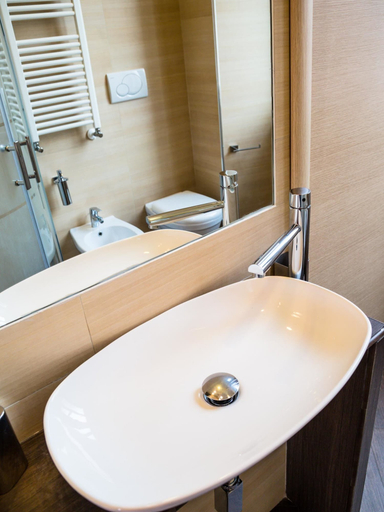 Bathroom 3, A casa di Roberta, Rome