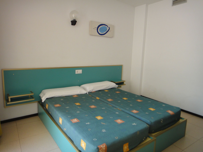 Bedroom, Apartamentos Lloret Sun-24, Girona