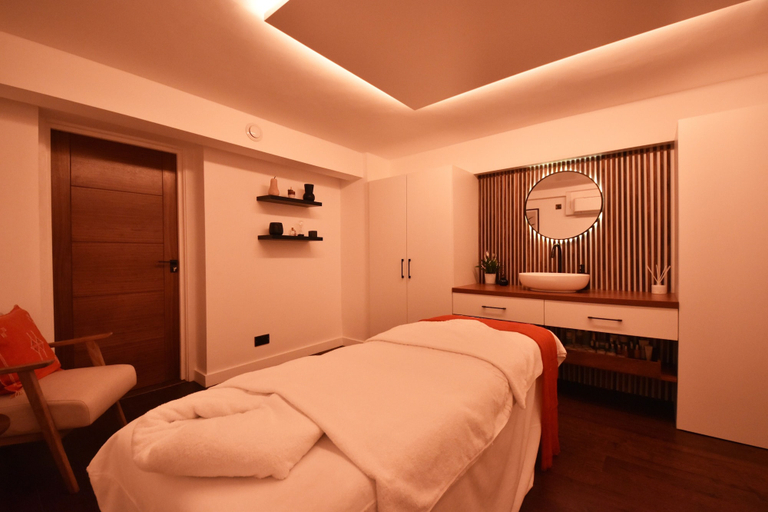 Bedroom 3, The Winchester Hotel & Spa, Hampshire