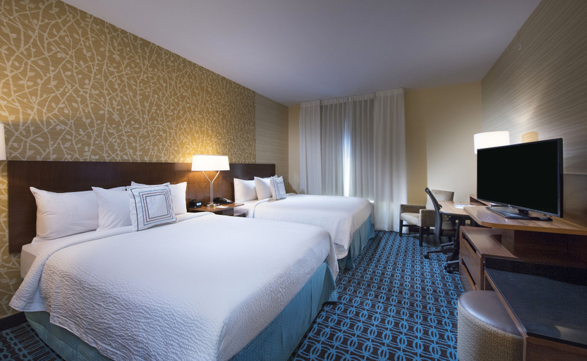 Bedroom 3, Fairfield Inn & Suites by Marriott Houston Pasadena, Houston