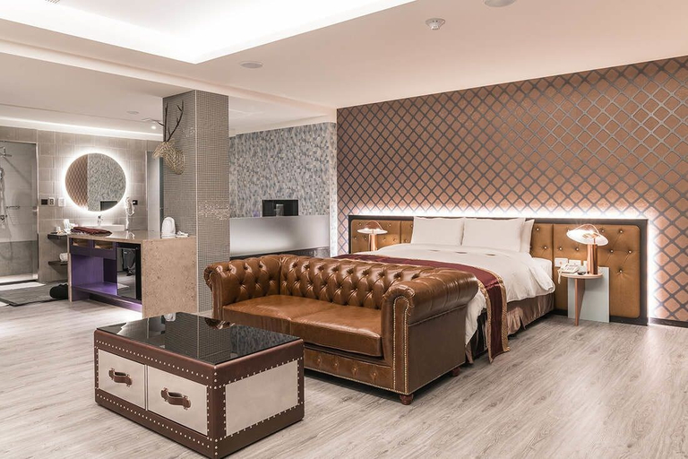 Bedroom 2, High Cloud International Business Hotel, Tainan