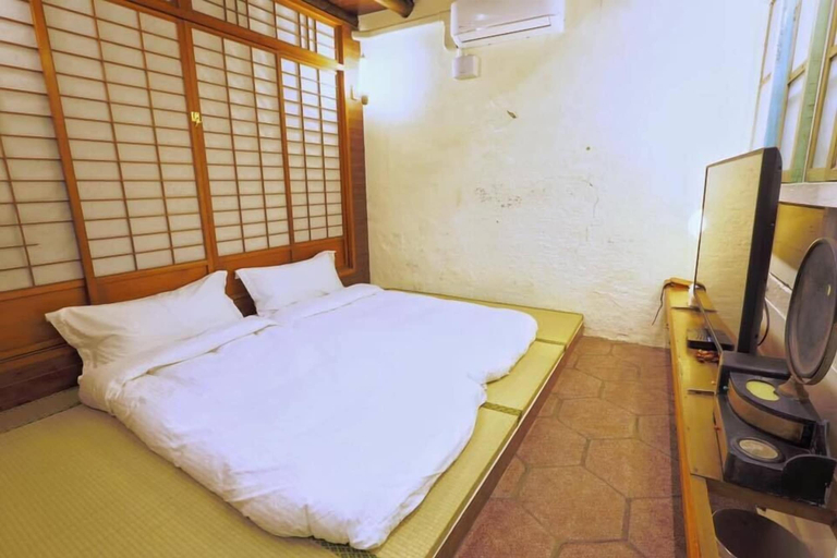 Bedroom 2, Moon House Tainan, Tainan