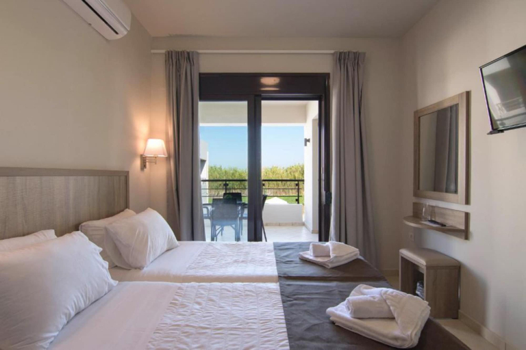 Bedroom 3, Carisa Maleme, Crete