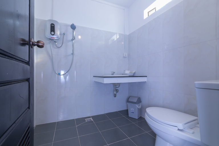 Bathroom 3, Aster Villa, Siem Reap