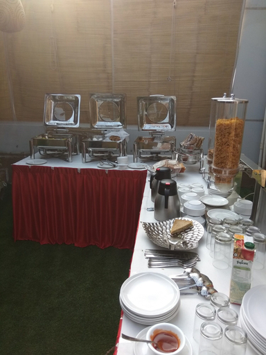 Food & Drinks 5, Nirvana Suites, Delhi