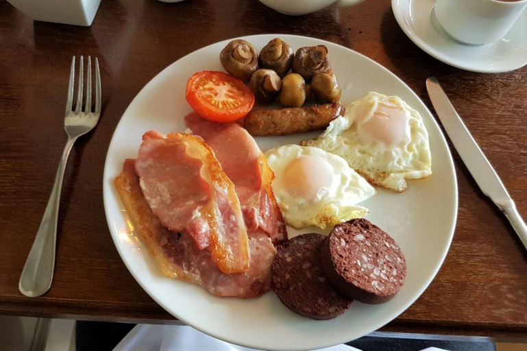 Food & Drinks 5, The Talbot Inn, Surrey