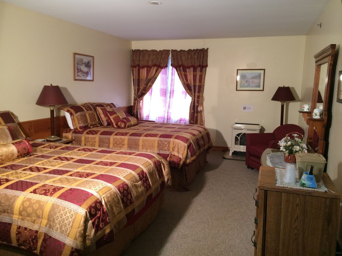 Bedroom 3, Merrill Farm Resort, Carroll