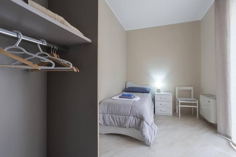 Bedroom 2, Sicano Home, Caltanissetta