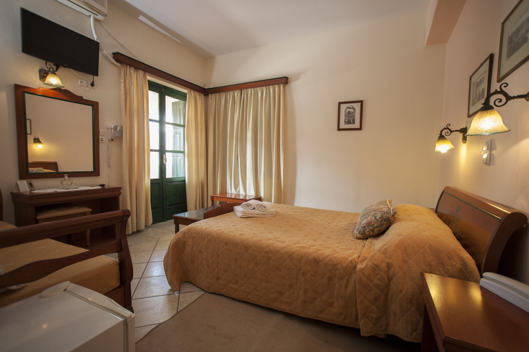 Bedroom 5, Apollon Hotel, South Aegean