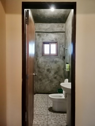 Bathroom 3, Ilakai Hostel - Adults Only, General Luna
