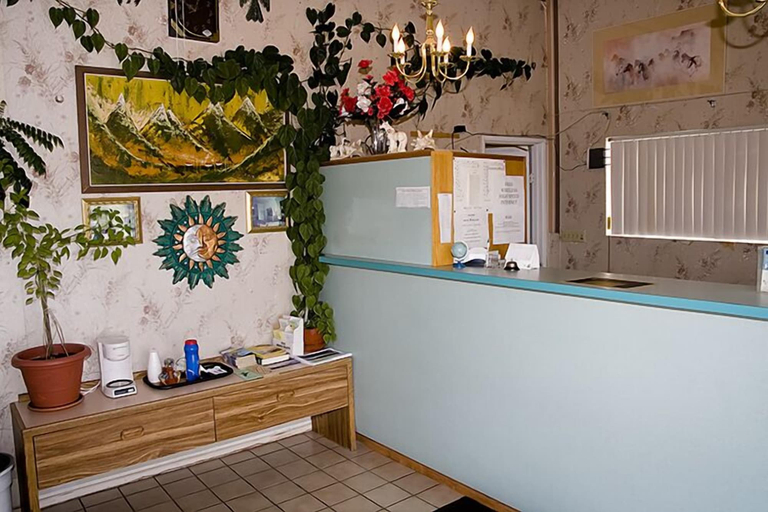 Others 5, Motel 8 Willcox, Cochise