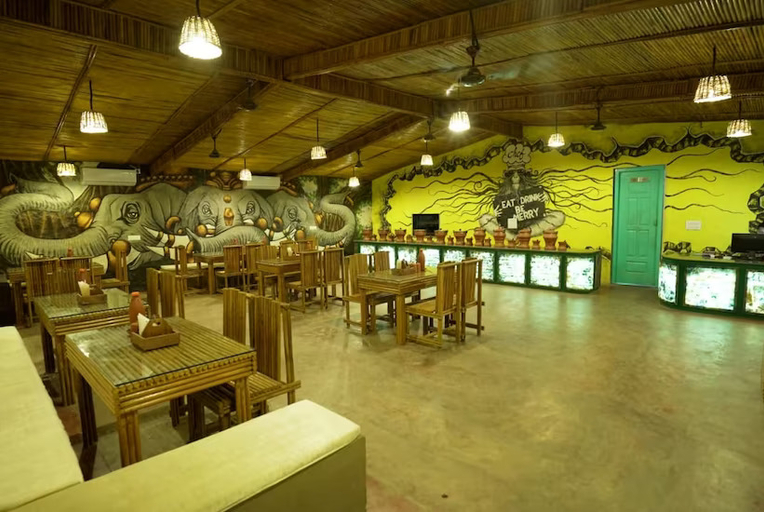 Food & Drinks 5, Corbett Soho Resort By Signum Hotels And Resorts, Nainital