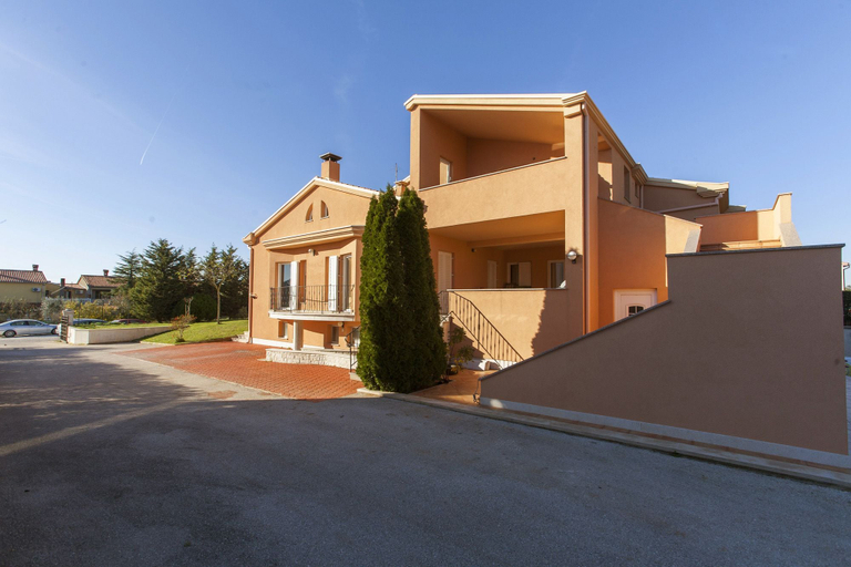 Exterior & Views 2, Apartment 1564, Pula