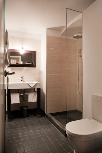 Bathroom 5, Hotel Adele, Berlin