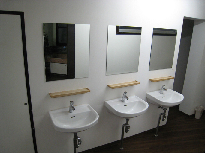 Bathroom 5, Eco Dogo - Hostel, Matsuyama