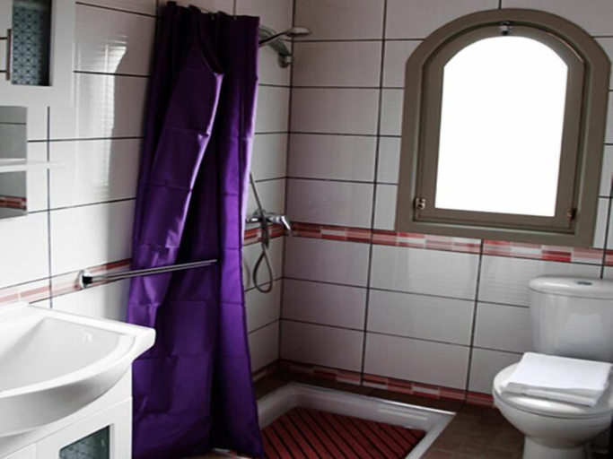 Bathroom, Kasba OUM HANI, Azilal