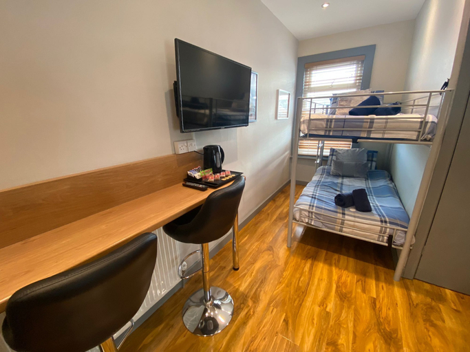 Others 5, Blackpool Abode - Seaside Suites, Blackpool