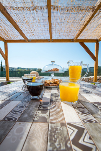 Food & Drinks, Roggaki Ionian Villas, West Greece