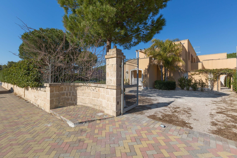 Exterior 3, 2819 Le Cenate - Shell Apartment by Barbarhouse, Lecce
