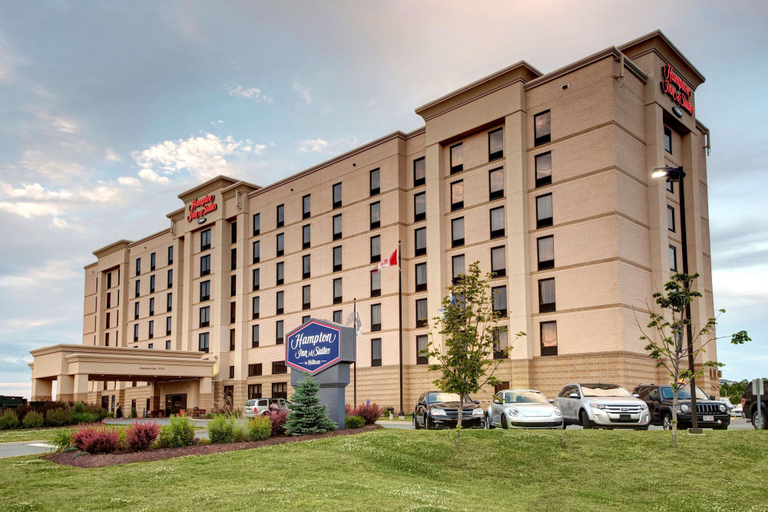 Exterior & Views 5, Hampton Inn & Suites by Hilton Halifax - Dartmouth, Halifax