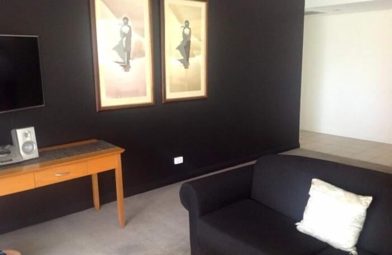 Others 3, Point Residences, Brisbane