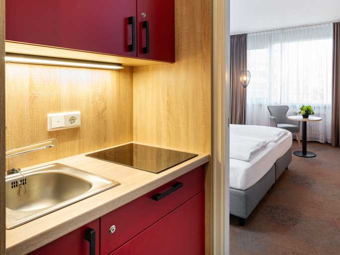 Bathroom 5, Plaza Hotel & Living Frankfurt, Frankfurt am Main